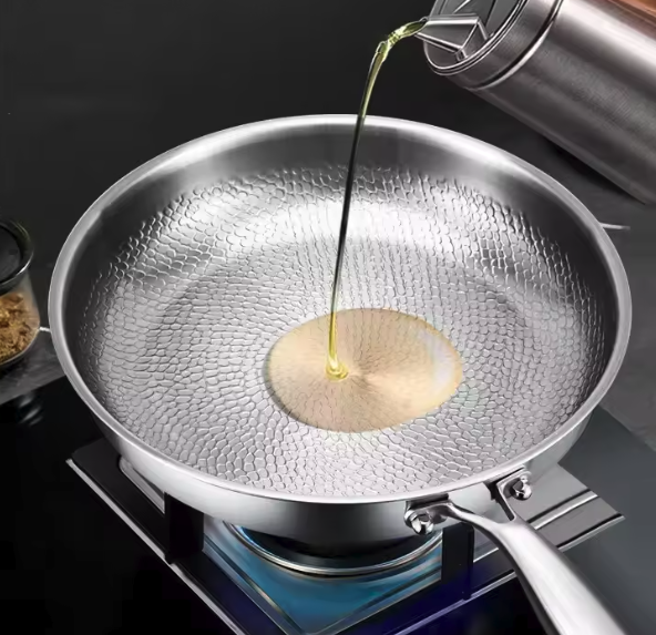 Eco-friendly Hammer Texture Cooking Pan